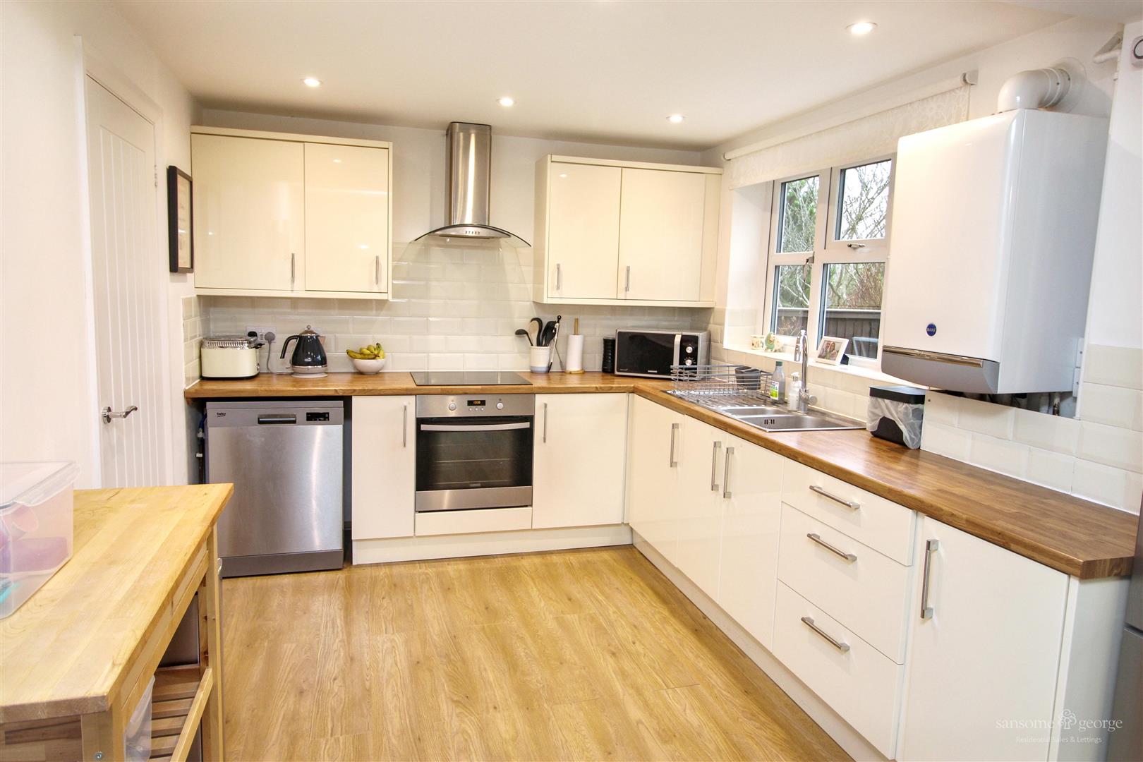 Bradwell Road, Tilehurst, Reading